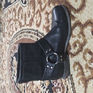 Frye Phillip Harness Short Boots Zipper Motorcycle Black Leather Boho Western